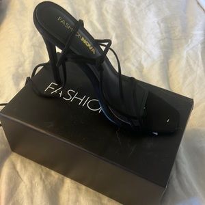 Fashion nova black straps heels